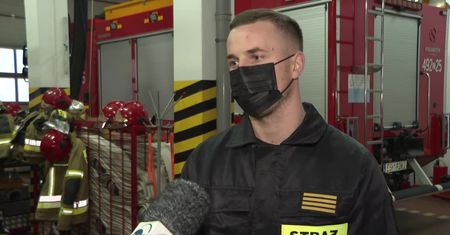 Strażak oddał dzieciom i ich babci maskę tlenową podczas akcji. Naraził siebie, by ratować innych