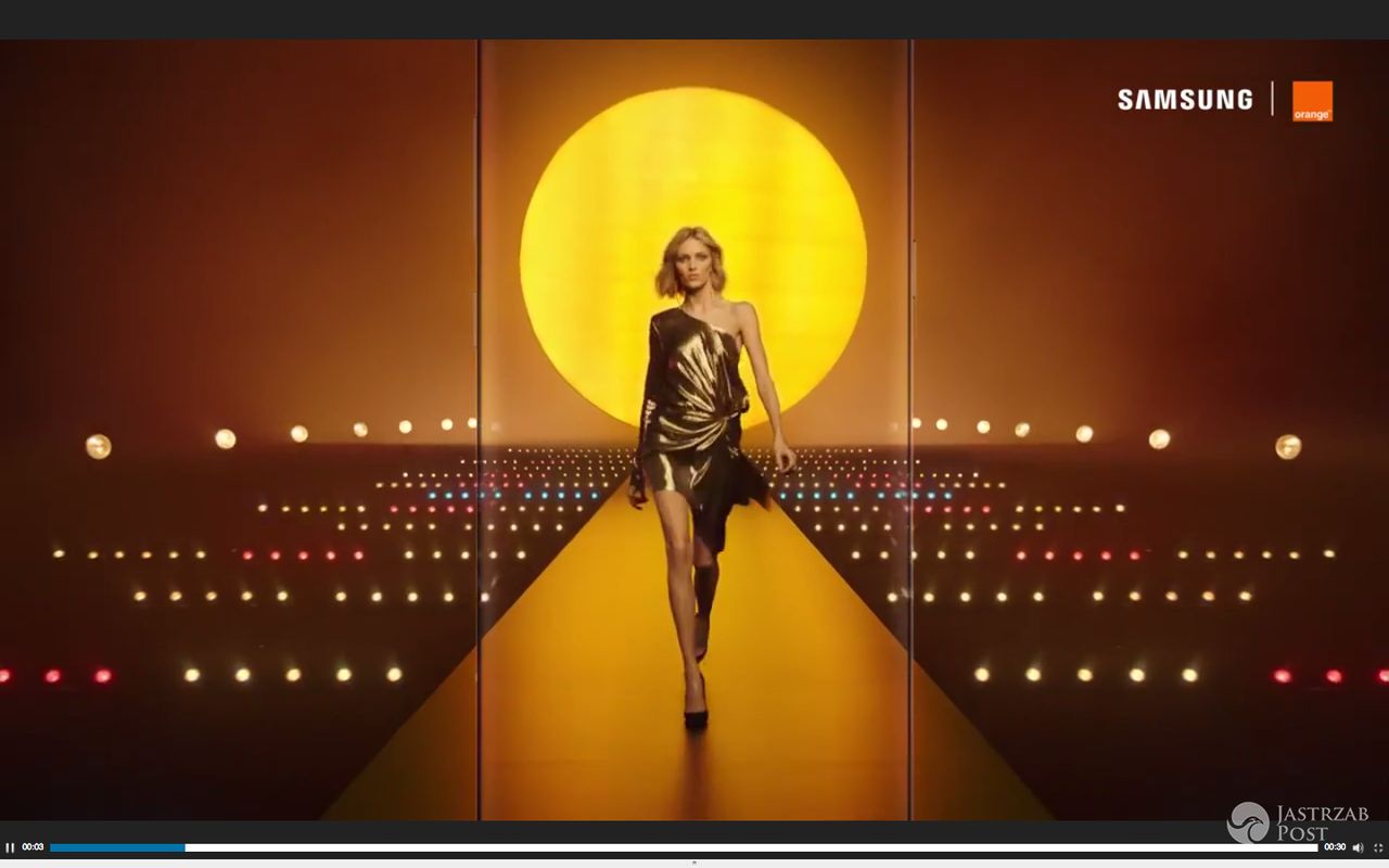 Anja Rubik w reklamie Orange
