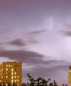 Uwaga na gwałtowne burze z gradem