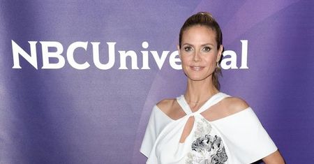 Heidi Klum odkrywa ramiona