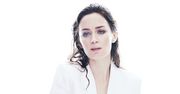 Zmysłowa Emily Blunt w garniturze dla "C Magazine"