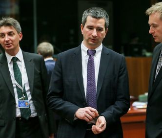 Deficyt budżetowy w Polsce. UE dała ministrowi finansów dodatkowy rok na zbicie