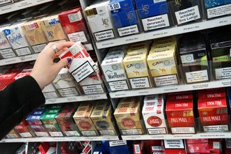 Rząd uderza w nielegalne fabryki papierosów