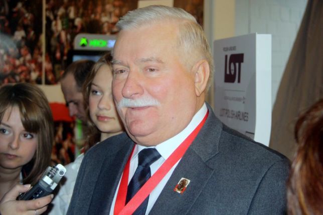 Lech Wałęsa nie powinien czuć się wyjątkowo na kontrmiesięcznicy. Przestrzega przed tym rzeczniczka PiS-u