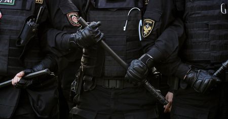 Teraz oni się boją. Białoruscy milicjanci rezygnują z pracy