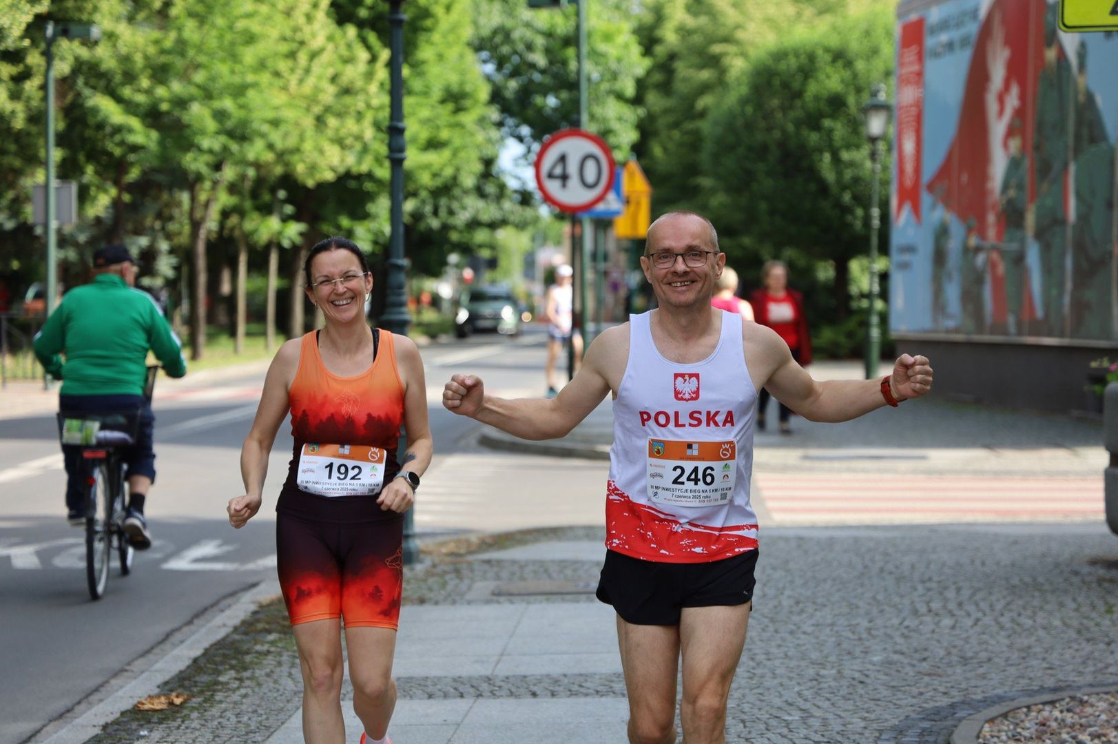 MP Inwestycje Bieg na 5 km i 10 km. Sportowy weekend w Grodzisku rozpoczęty! Zobacz zdjęcia z biegów na 5 i 10 kilometrów!