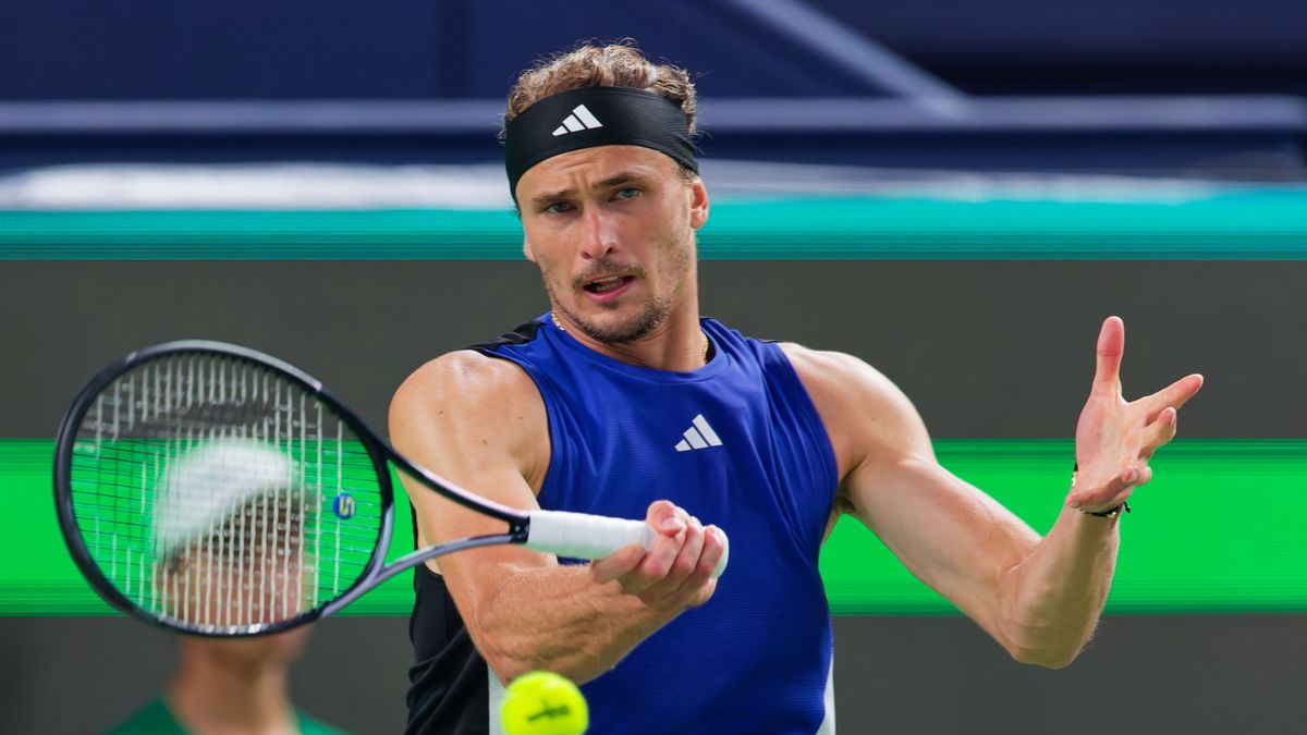 Zdjęcie okładkowe artykułu: PAP/EPA / Alex Plavevski / Na zdjęciu: Alexander Zverev