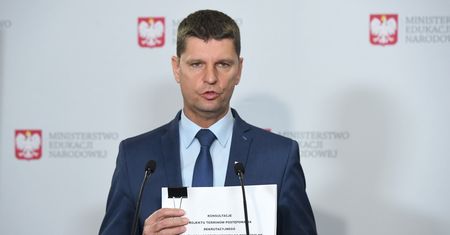 Kiedy wyniki matur 2020? Co z ósmoklasistami? Nareszcie są terminy