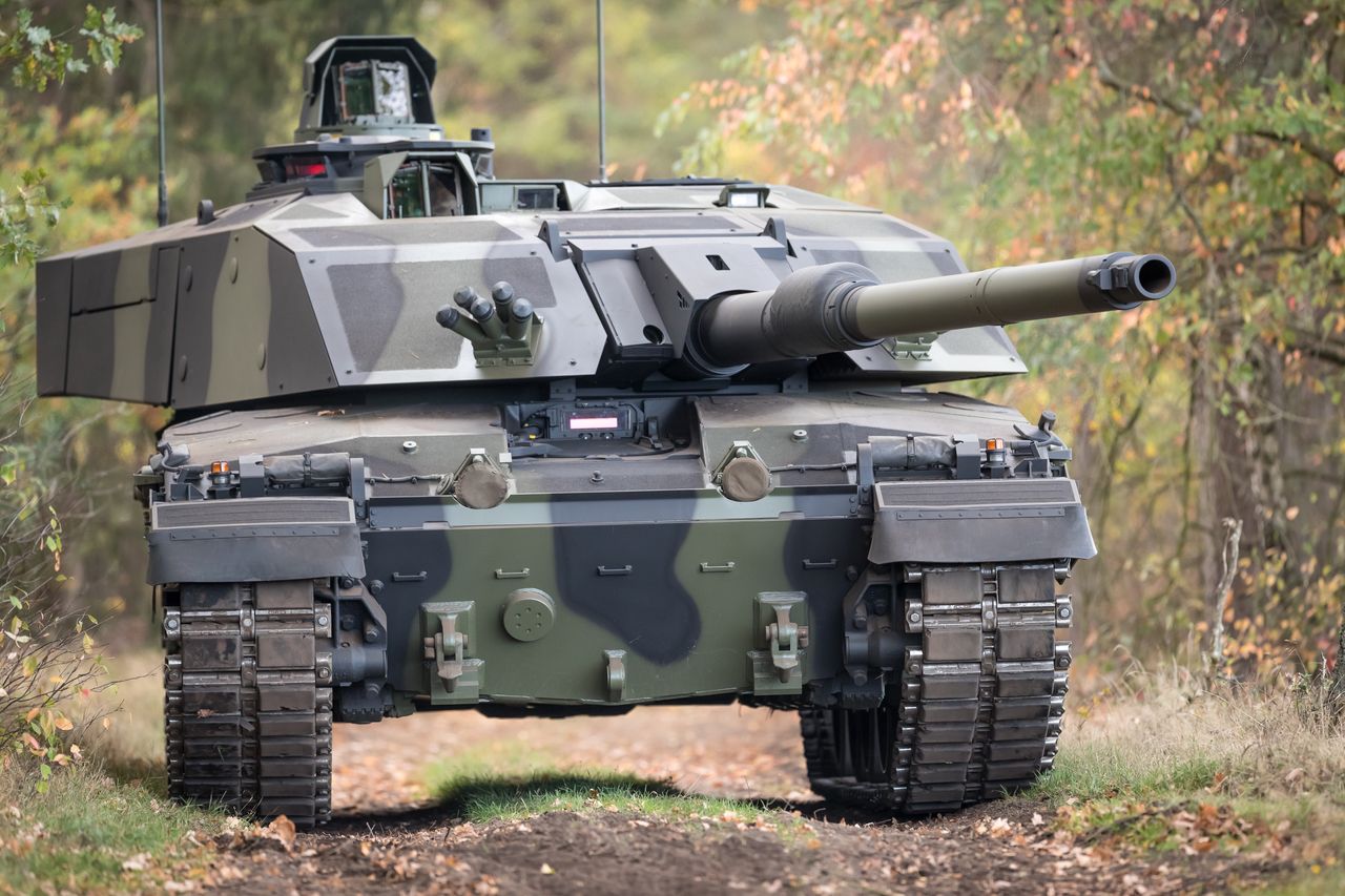 The Challenger 2 tank, on which the new Challenger 3 will be based.