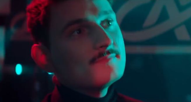 Dawid Podsiadło promuje klub rabatowy w Credit Agricole (wideo)