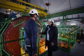 CERN. Podróż w głąb atomu