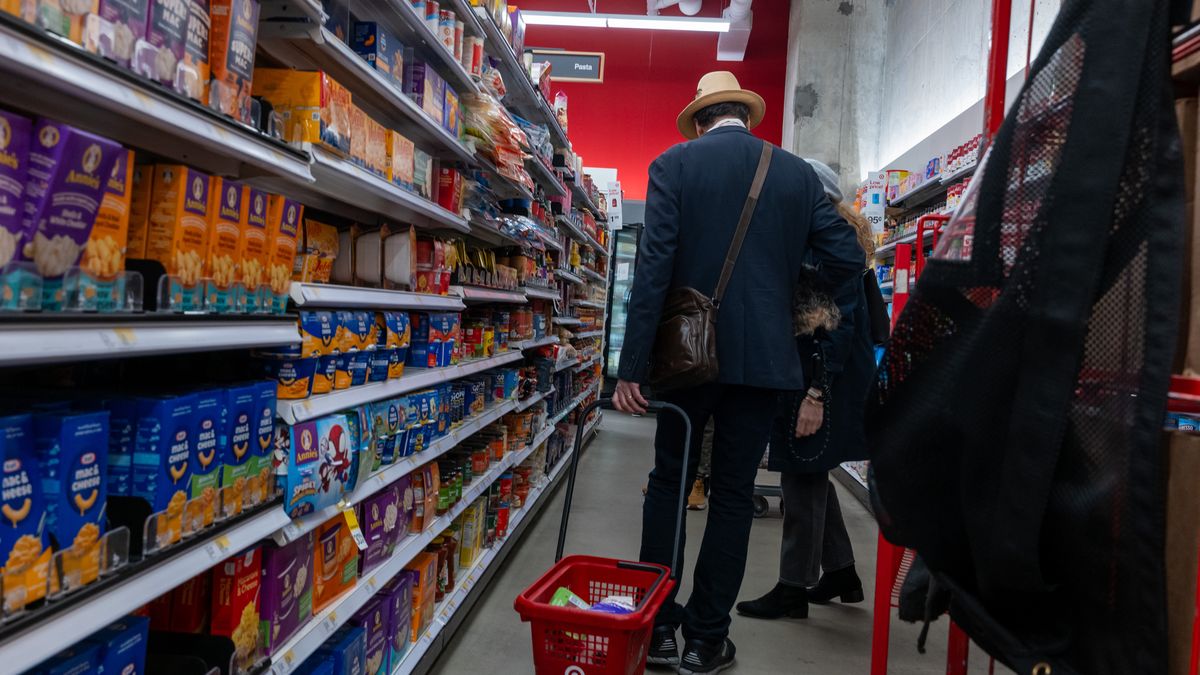 NEW YORK, NEW YORK—APRIL 01: People shop at a grocery store in Manhattan on April 01, 2025, in New York City. Auto executives and business leaders worldwide are preparing for President Trump to announce new tariffs tomorrow that could substantially impact everything from the price of wine to cars. (Photo by Spencer Platt/Getty Images)