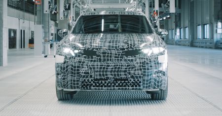 Przełom w BMW. Neue Klasse X już zjechało z taśmy montażowej