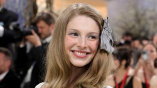 Hunter Schafer ujawniła, że przeszła OPERACJĘ KOREKTY PŁCI. "W grudniu miałam zabieg dolnych partii i czuję się z tym wspaniale"