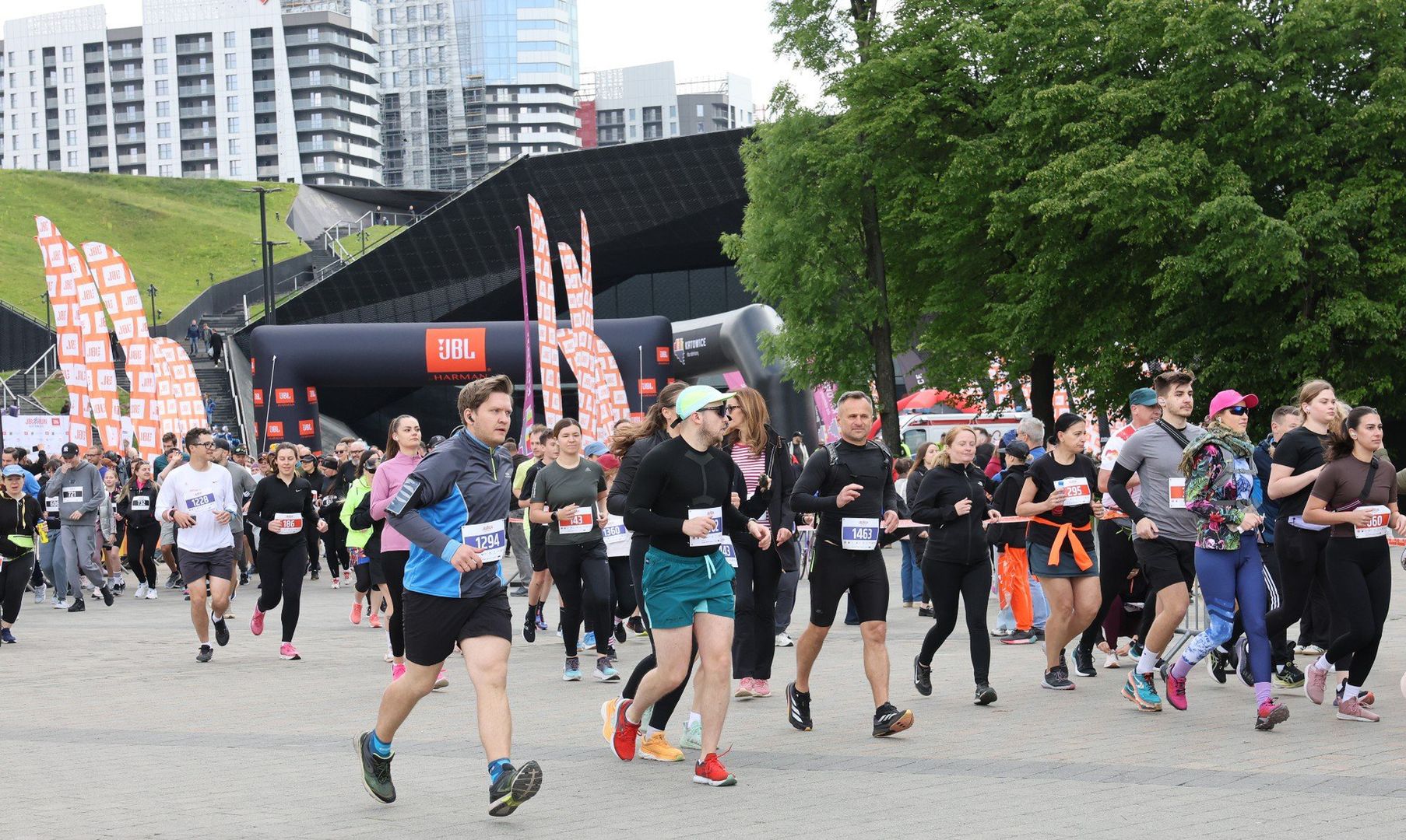 W niedzielę 11 maja 2025 odbyła się pierwsza edycja charytatywnego biegu JBL Run Katowice 2025.