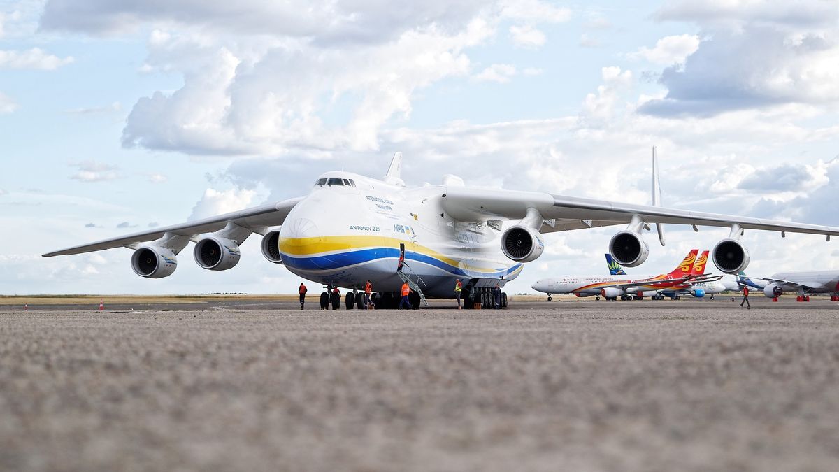An-225