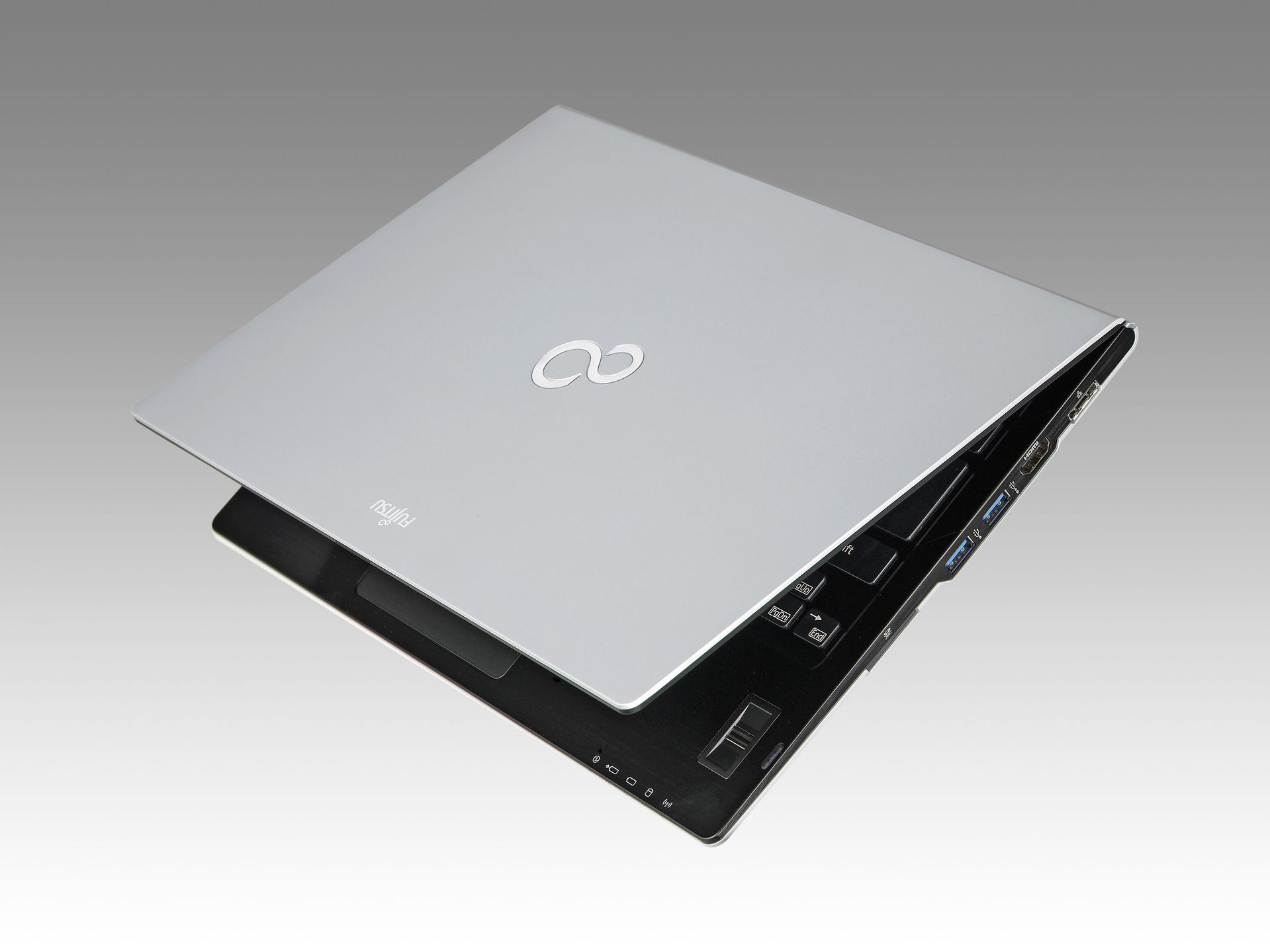 Fujitsu LifeBook U772 - obiekt pożądania, nie tylko biznesmena 2