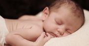 Niemowlę ciągle śpi
