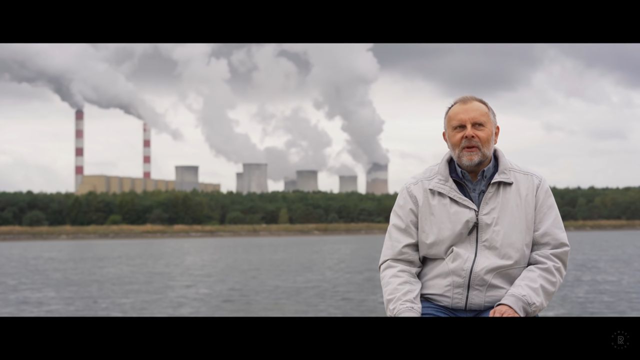 Prof. Szymon Malinowski w filmie "Można panikować" (reż. Jonathan L. Ramsey).