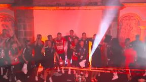 Liga Mistrzów. Śpiewy, podrzucanie trenera i zabawa na całego. Tak Bayern Monachium świętował po finale