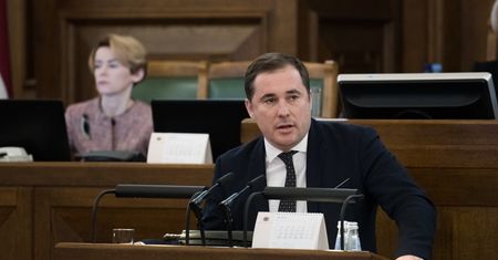 Łotwa wydała raport. Stawia również Polskę w złym świetle