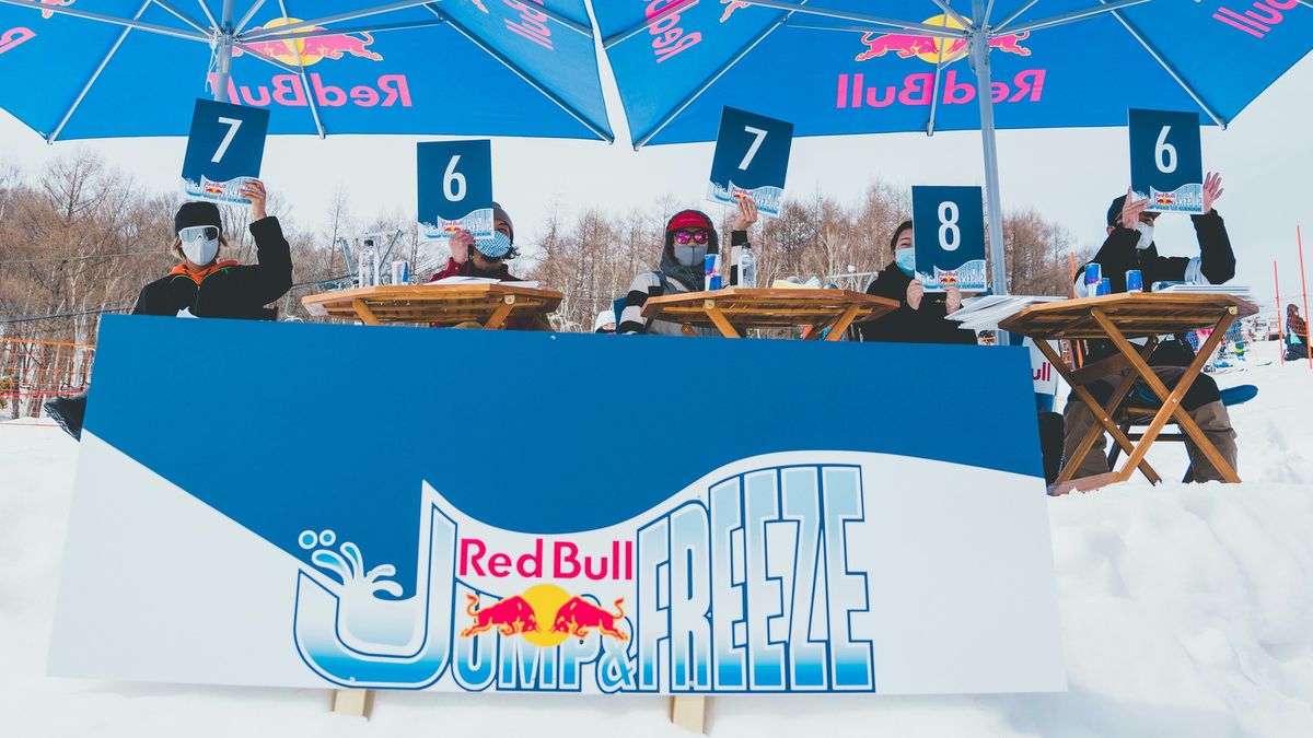 Zdjęcie okładkowe artykułu: Materiały prasowe / Sugaru Saito / Na zdjęciu: jury Red Bull Jump & Freeze