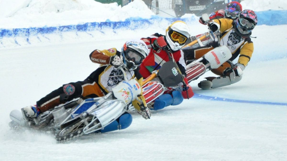 Ice speedway