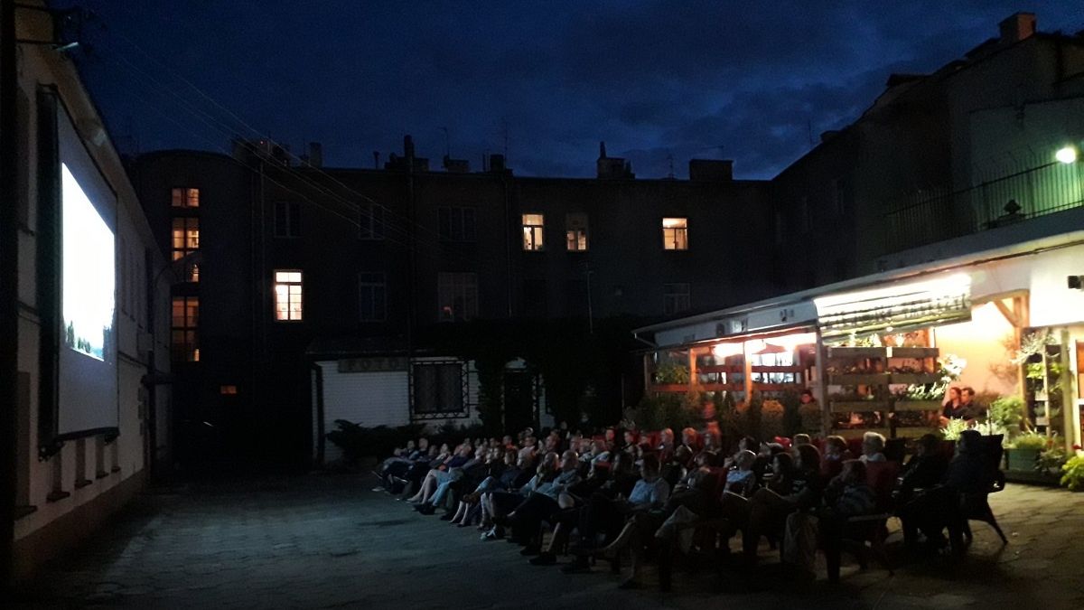 Kino w bramie – Królewska 3