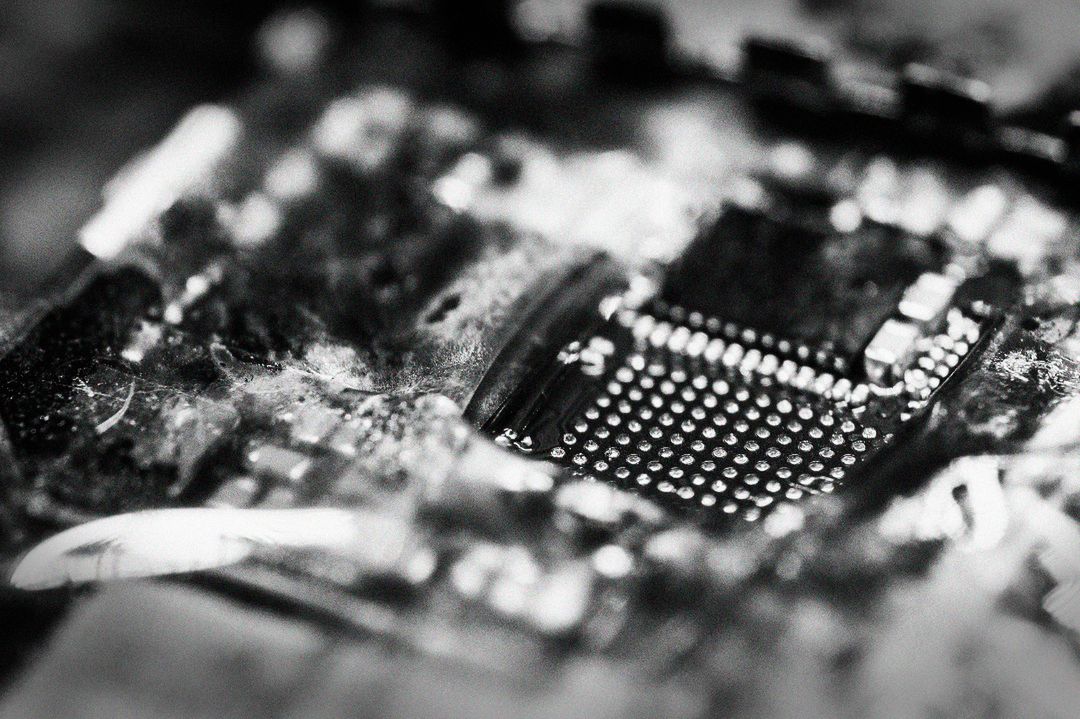 Apple nie chce, byśmy sami mogli naprawiać elektronikę – bo możemy sobie zrobić przy tym krzywdę