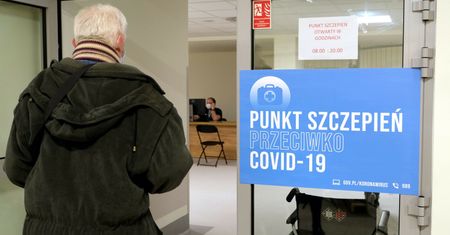 Koronawirus. Salon z botoksem stał się liderem wśród punktów szczepień