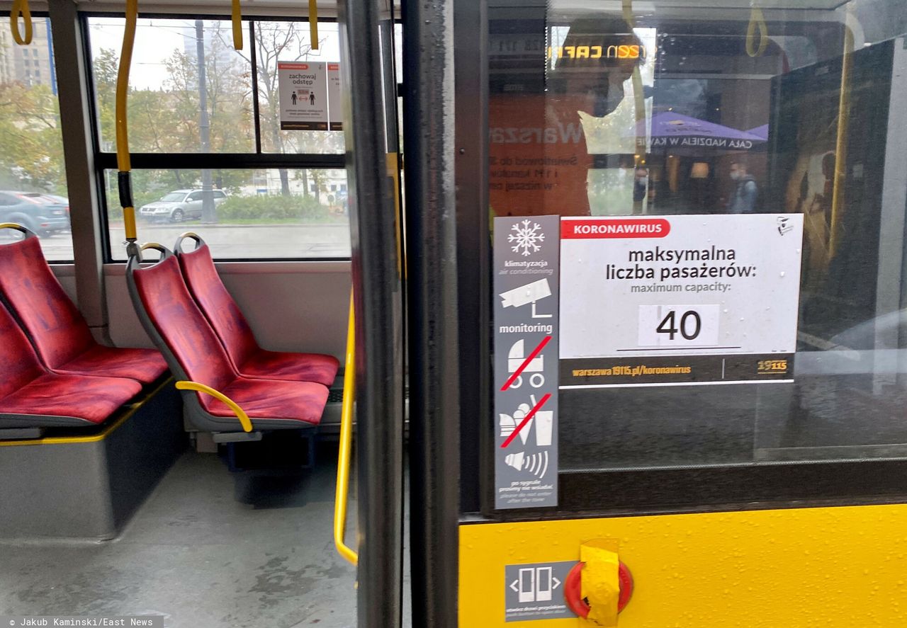 Zmiana obostrzeń. Rząd rezygnuje z części limitów 