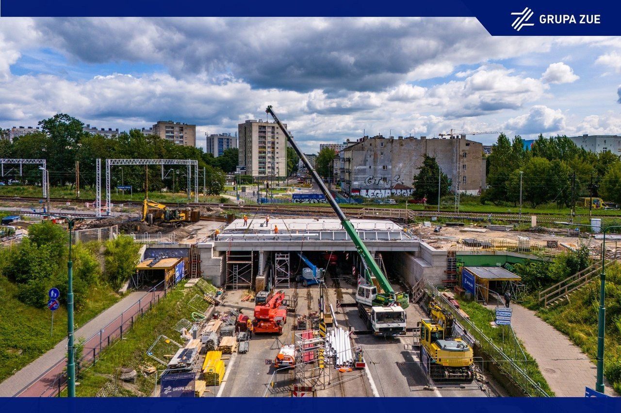 15 listopada zostanie znów zamknięty przejazd pod przebudowywanym wiaduktem nad ul. Piłsudskiego w centrum Sosnowca 