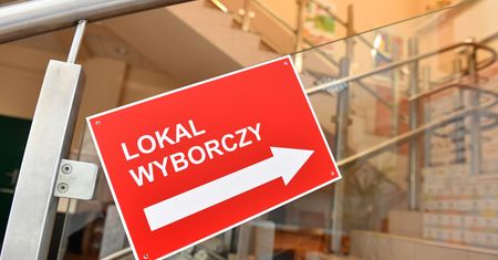 Kandydaci do sejmiku woj. warmińsko-mazurskiego. Jedynki na listach wyborczych