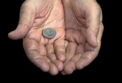 Żebracy wykorzystują tragedię smoleńską