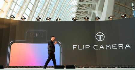 ASUS ZenFone 6 to najlepszy smartfon do "selfie". W teście DxOMark zdobył 98 punktów