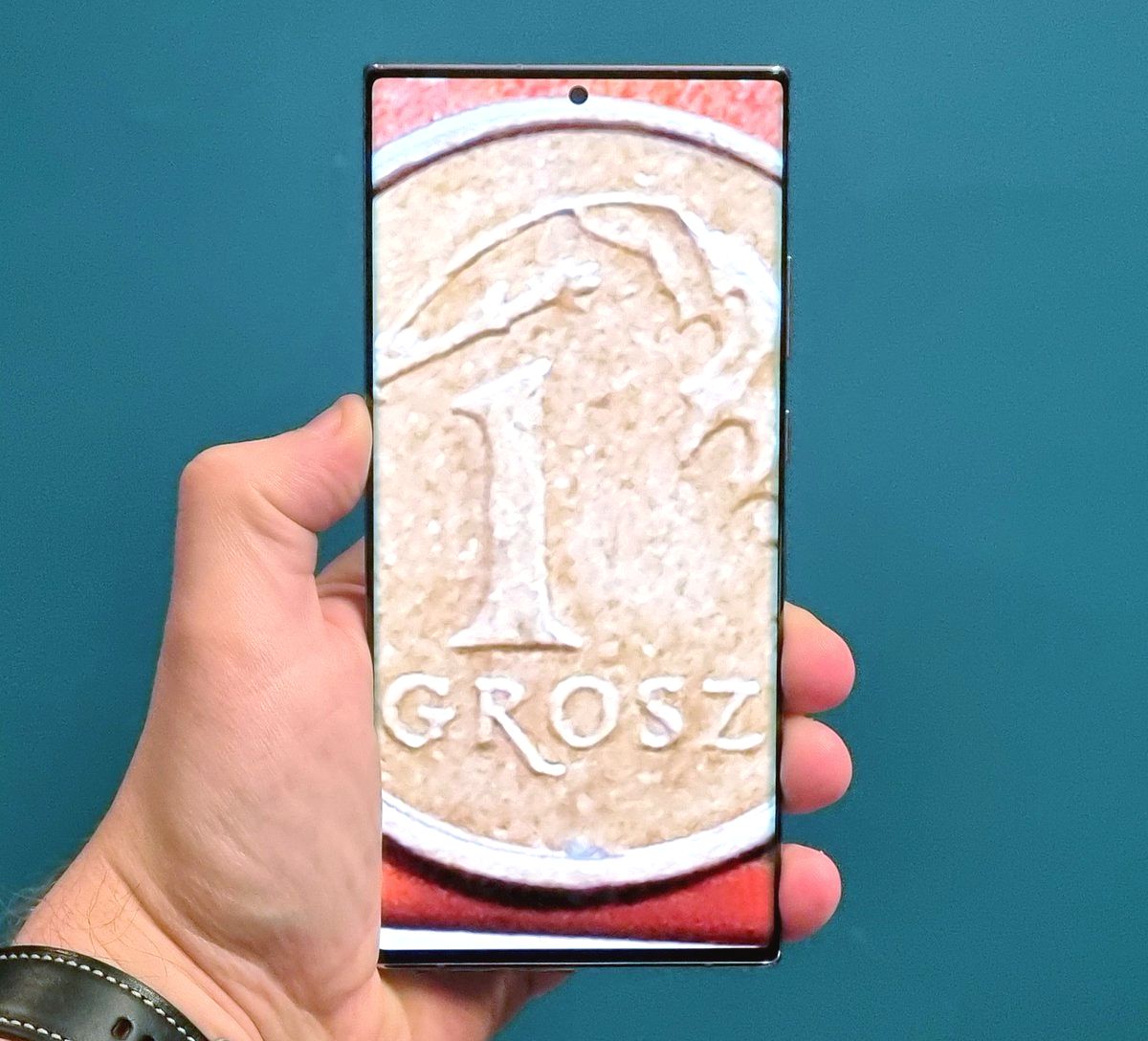 Magia cyferek, czyli o co chodzi z tym mikroskopowym aparatem w OPPO Find X3 Pro 4