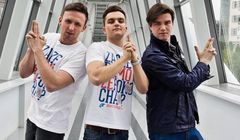 AbstrachujeTV i Niekryty Krytyk z milionem subskrybentów na YouTube (wideo)