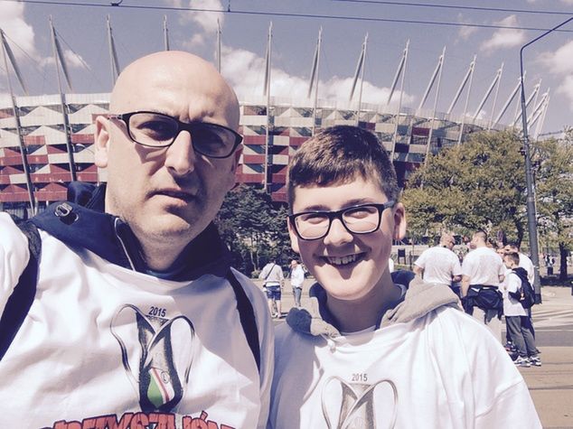 14-letni Kacper Tobiasz z tatą Filipem przed meczem finału Pucharu Polski w 2016 roku