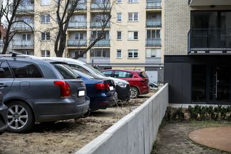 Bez garaży czy miejsc parkingowych w nowych blokach. To możliwe. Wszystko przez jeden przepis