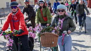 Poznań: Rowerowy peleton przywitał wiosnę