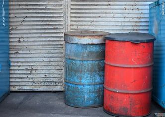 Stare oleje nie będą już truły. Trzy ministerstwa wypowiadają wojnę trucicielom