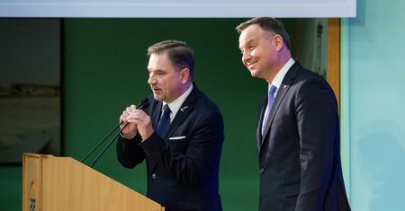 Piotr Duda wezwany do zwrotu pieniędzy. Suma: 25 tys. złotych