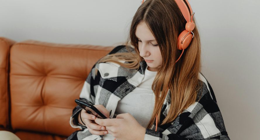 Dania zakazuje social mediów dla dzieci poniżej 15 lat