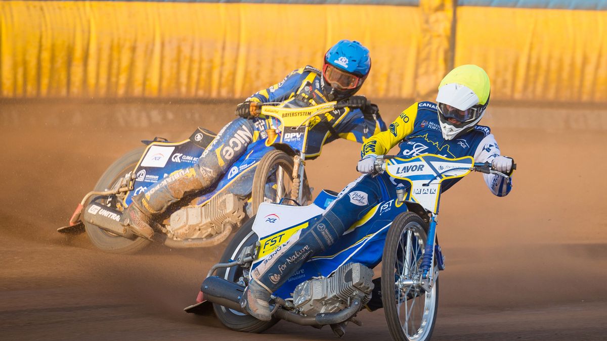 WP SportoweFakty / Krzysztof Konieczny / Na zdjęciu: Antoni Kawczyński w kasku żółtym