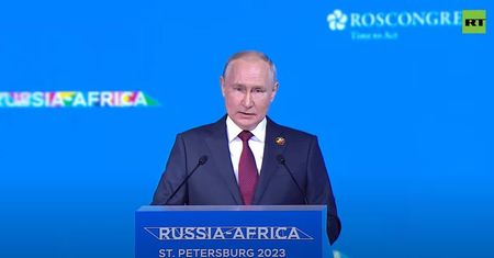 Putin przemówił. "Zachód nam przeszkadza"