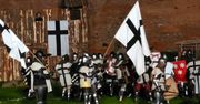 Oblężenie niewielkiego miasta na Pomorzu. Ponad 50 tys. osób w jeden weekend