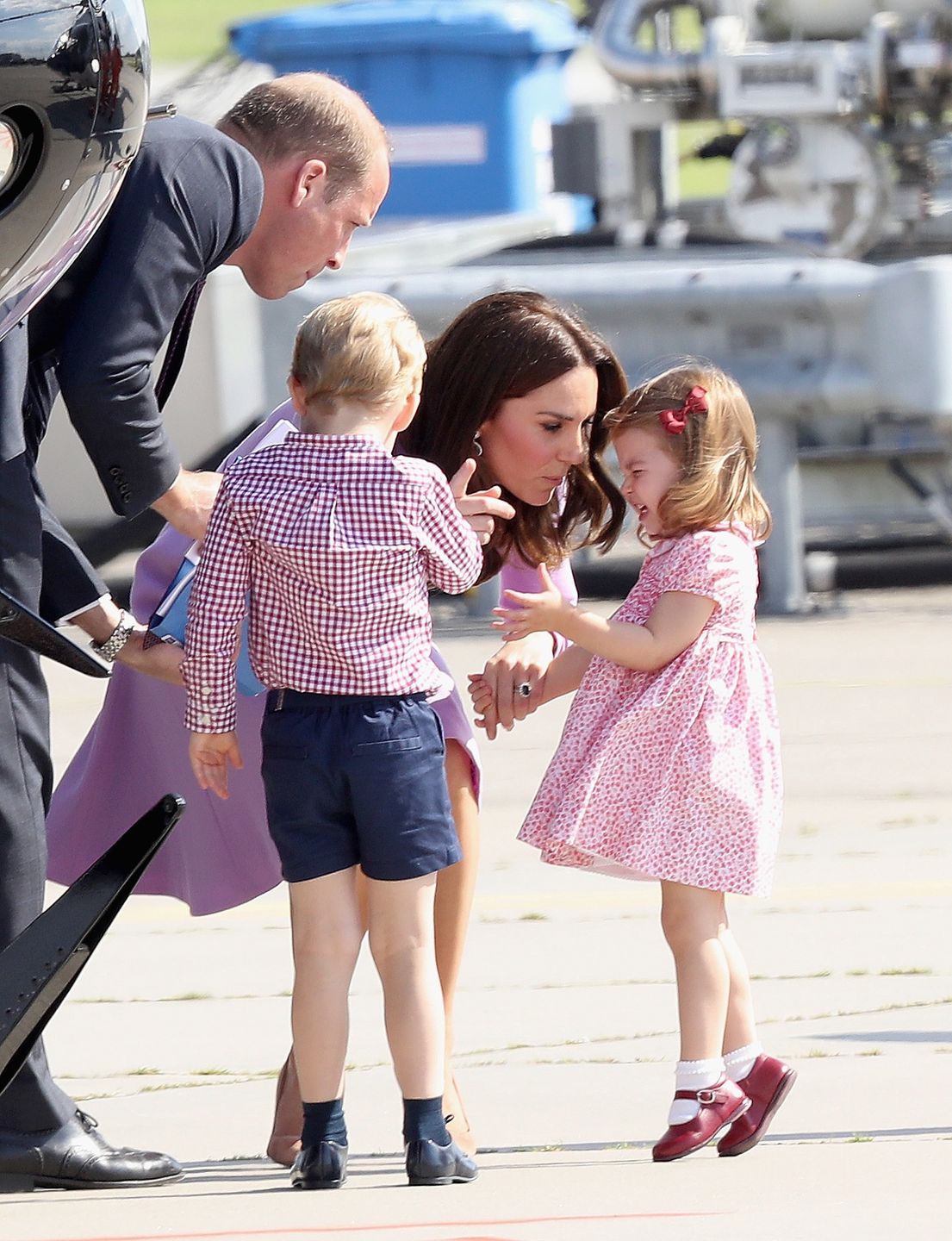 Księżna Kate i książę William z dziećmi 
