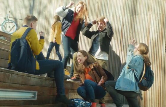Emocje promują pakiet telewizyjny i Huawei Y6 w Orange Love (wideo)