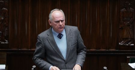 Mocny głos z MON ws. CPK: PiS skompromitował ten projekt