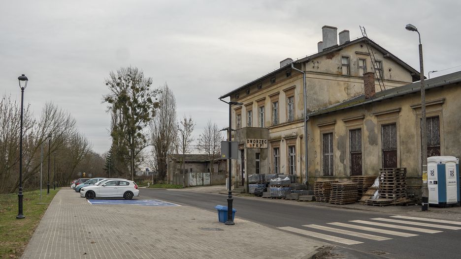 Białośliwie, PKP, parking